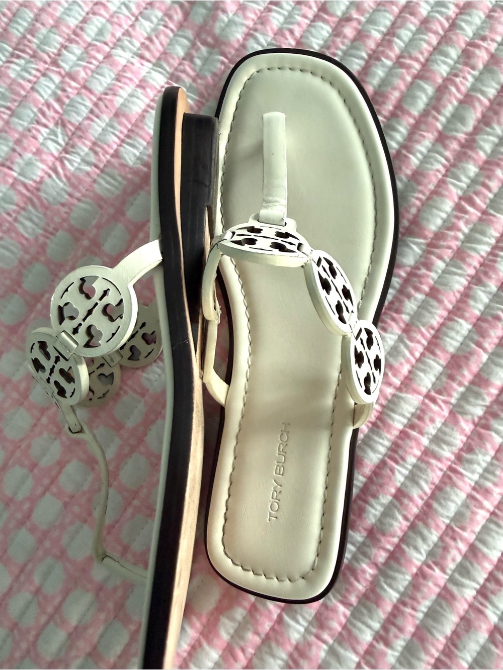 Tory Burch Cream Miller Logo Thong Sandals in box - Picture 7 of 11